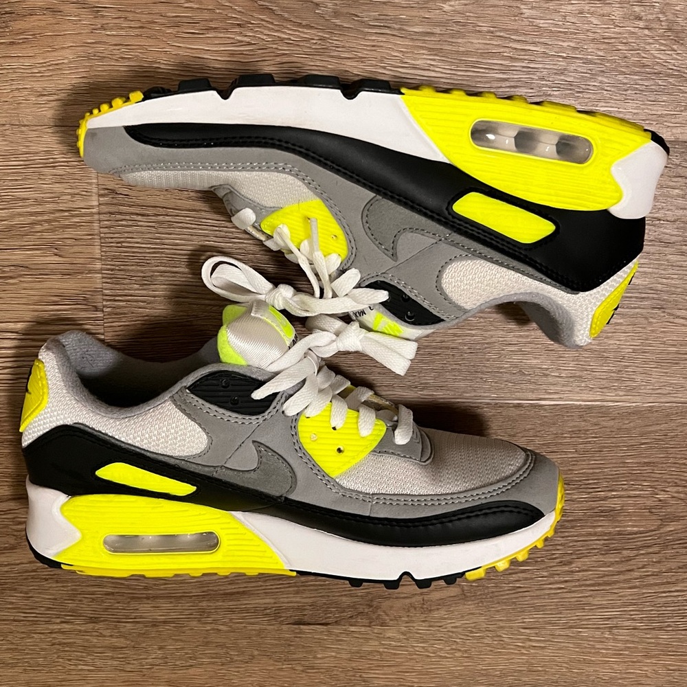 Nike Air Max 90